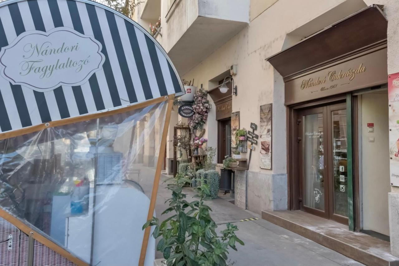 Corvina Apartment Budapest With Free Private Parking — Fotók 2