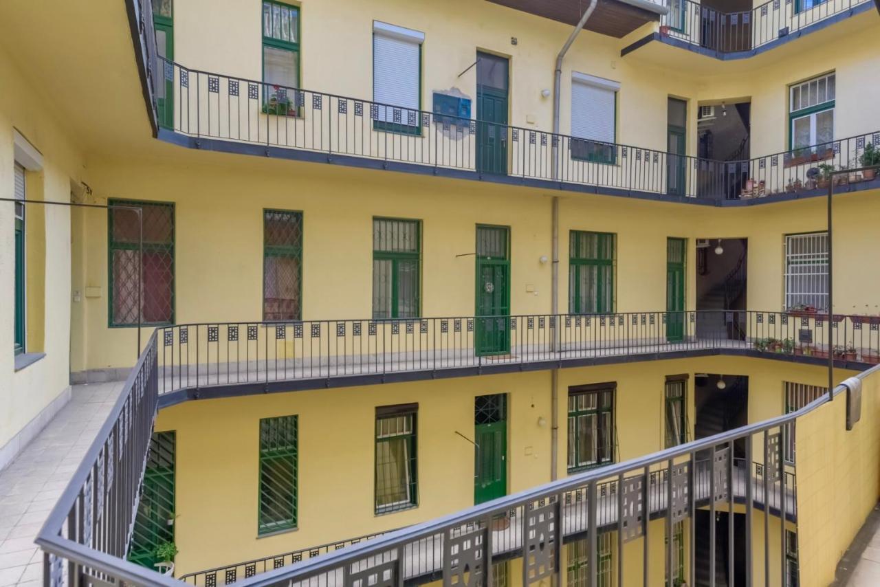 Corvina Apartment Budapest With Free Private Parking, Budapest